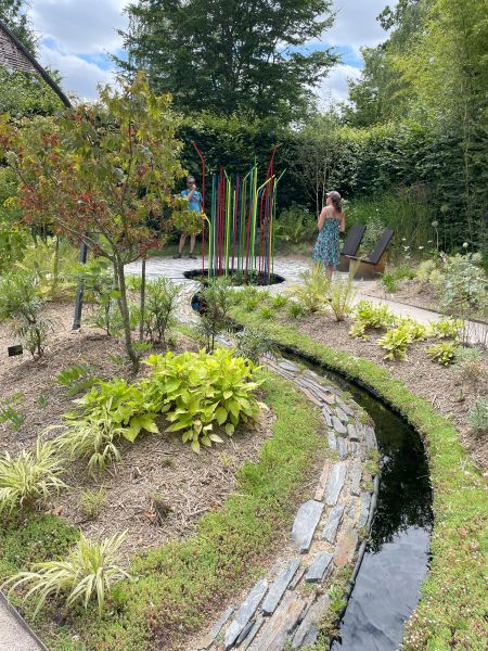 The same International Garden Festival design using a water feature.